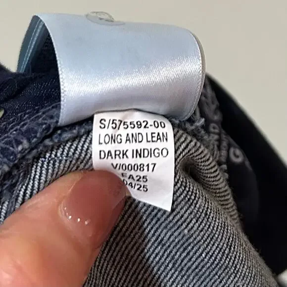 GAP Low Rise Long & Lean Jeans Size 29 / 8R Dark Indigo Bootcut - Picture 10 of 10